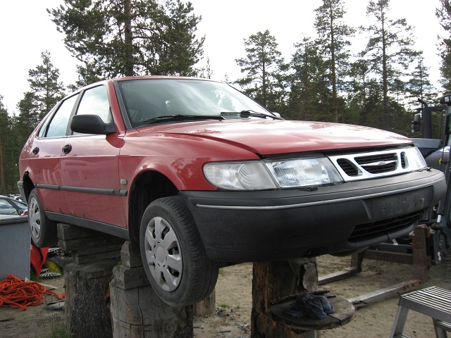 saab 900 -95